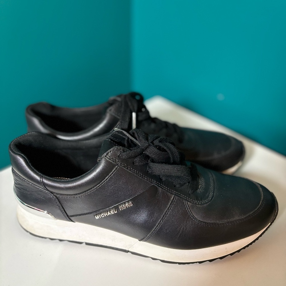 Michael Kors Allie Black Leather Sneakers - Picture 4 of 7